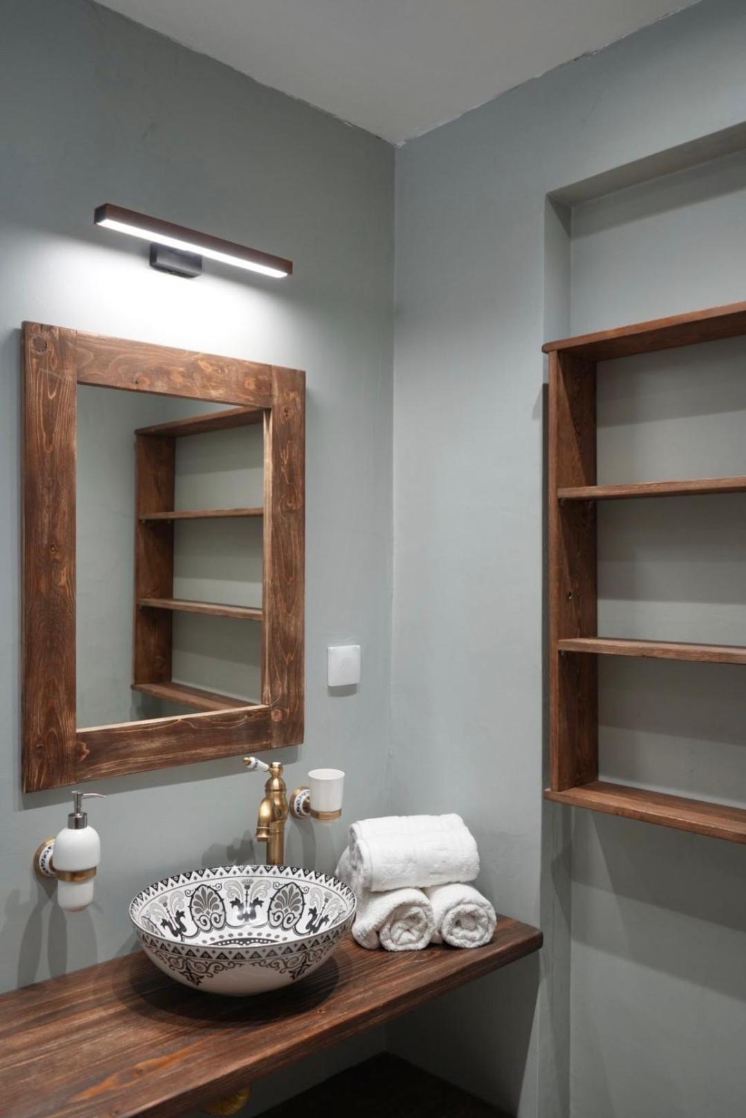 Apartament George Stegna *